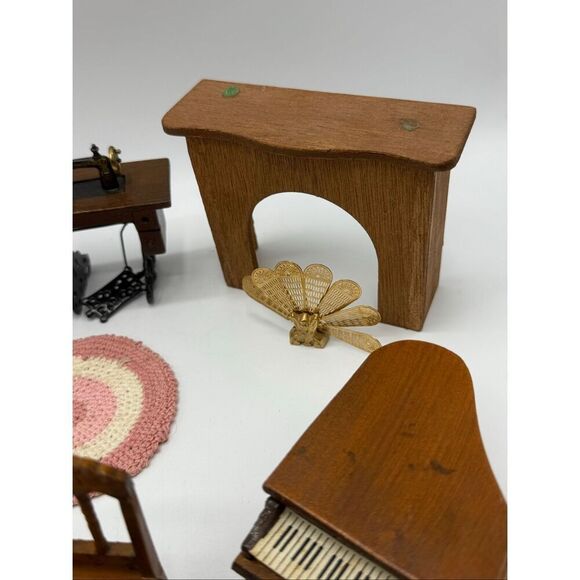 Vintage No Brand Wooden Dollhouse Furniture Piano Table Fireplace 1:12 Scale - Picture 5 of 9